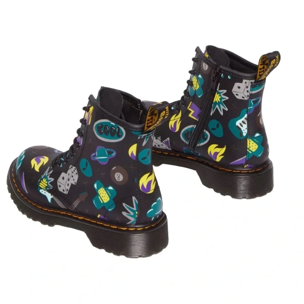 Dr.‎ Martens 1460 Junior Sticker Print Hydro Leather Zip Boots US 5 NWT